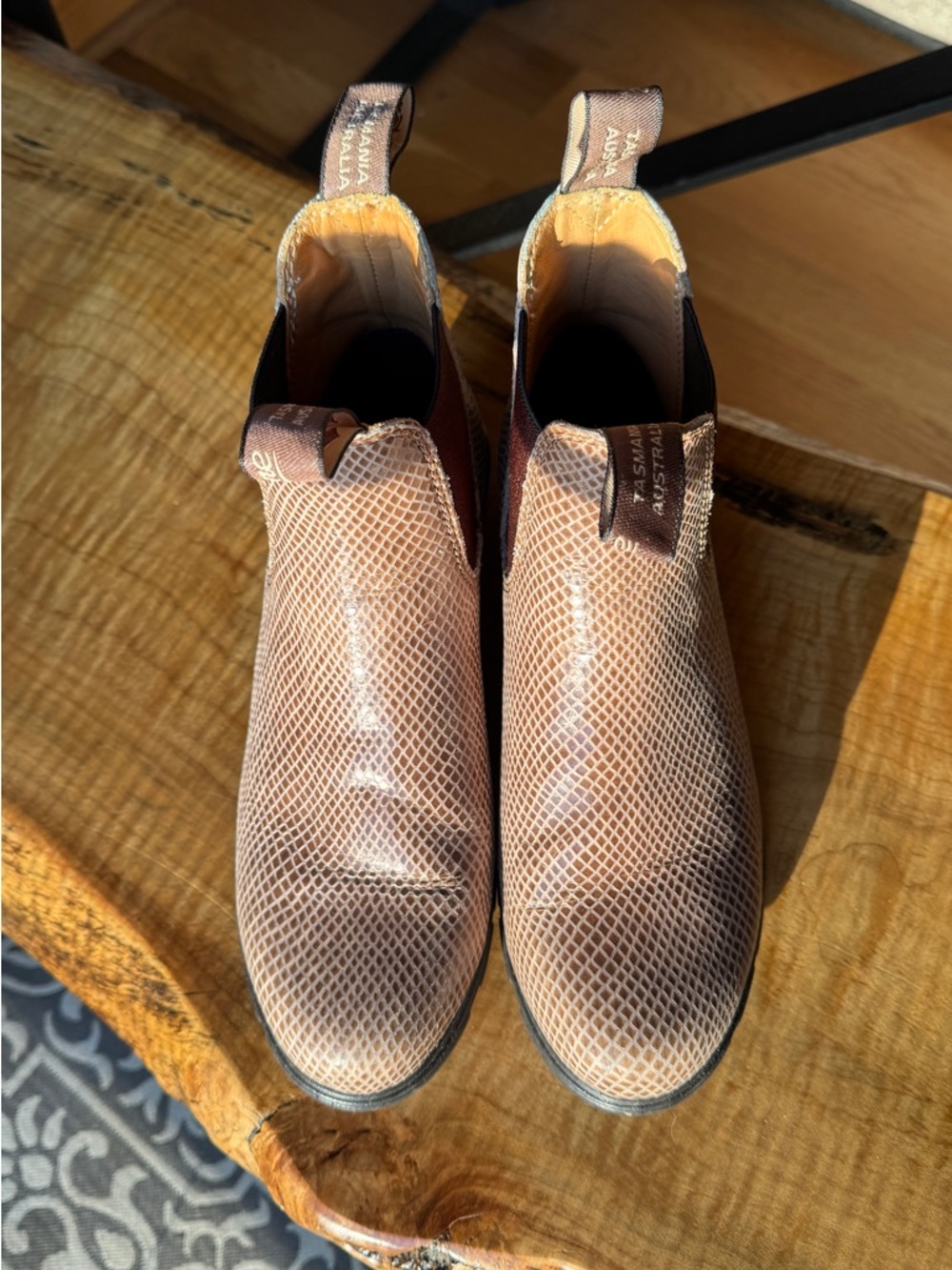 Blundstone #2165 Women's Heeled Chelsea Boots - Shell Lizard - Picture 2 of 4